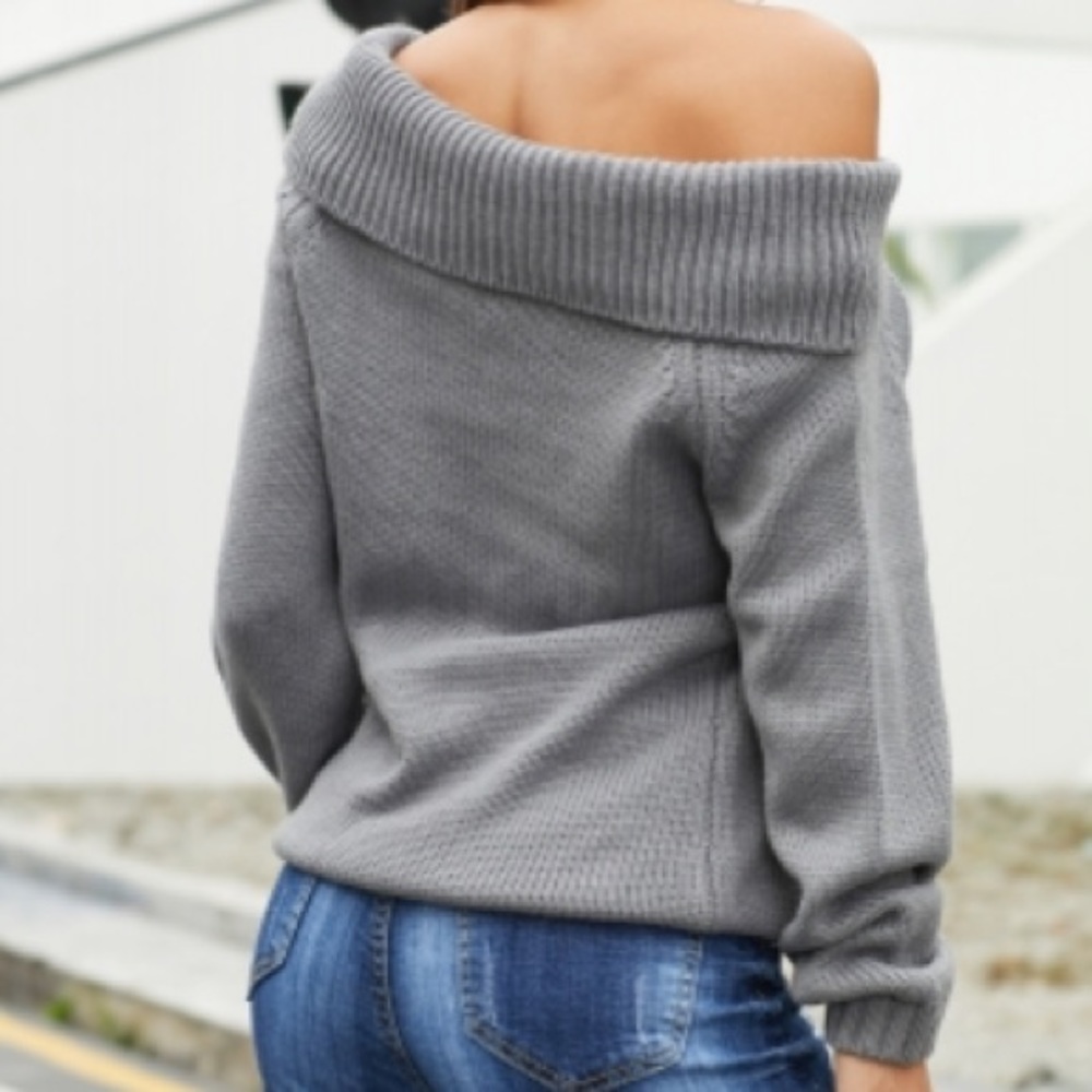 Gray Turned down cowl neck sweater - Picture 4 of 5
